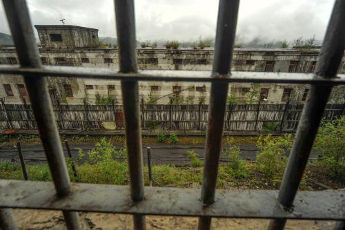 Finissage – Zone der Unmenschlichkeit